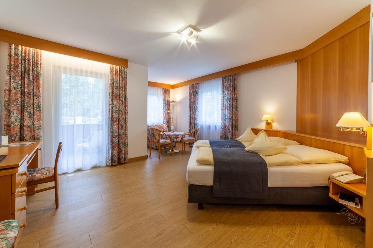 Hotel Olympia Dorf Tirol Exterior foto