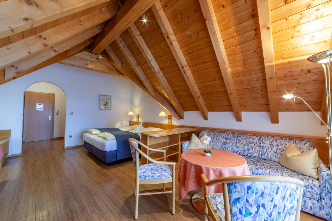Hotel Olympia Dorf Tirol Exterior foto